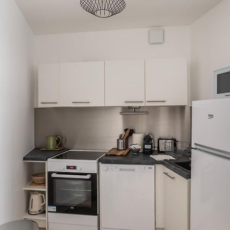 L'Eucalyptus - Charmant Appartement De 52M2 迪纳尔 外观 照片